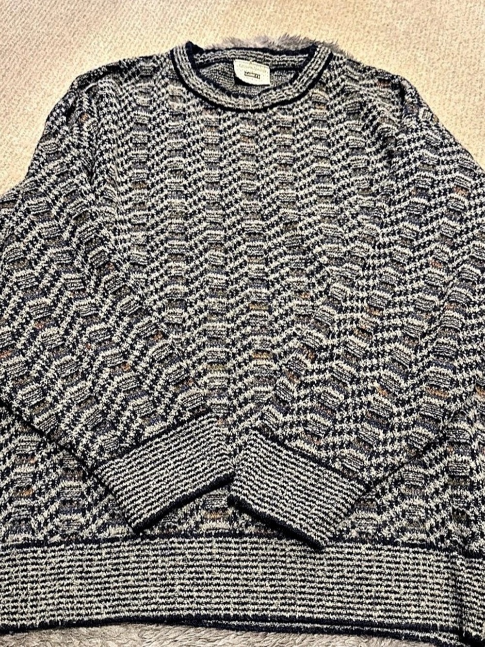 Gabicci Edizione Speciale Geometric Knit Crewneck in Blue & Gray